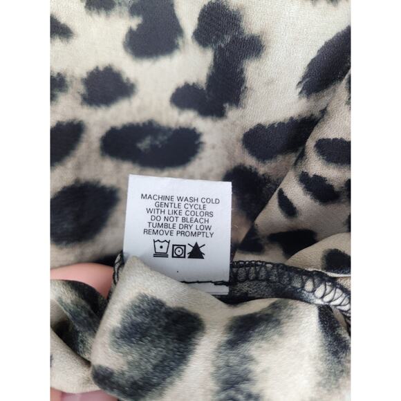 Three Eighty Two Revolve Aerin Split V Tank Bronx Animal Print Sz XS - Picture 6 of 9